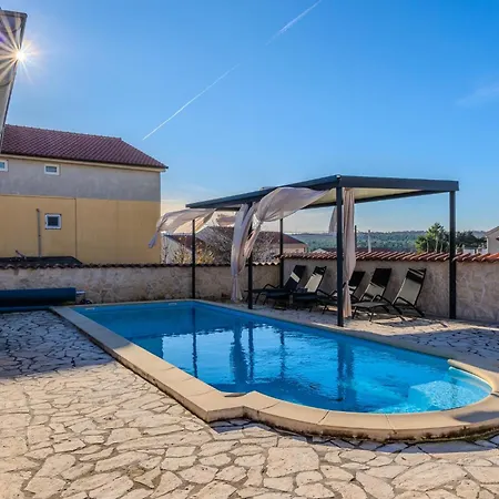 Dalmacija Сasa de vacaciones Posedarje