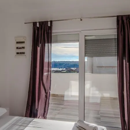 Dalmacija Dom wakacyjny *