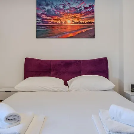 Villa Dalmacija Holiday home *