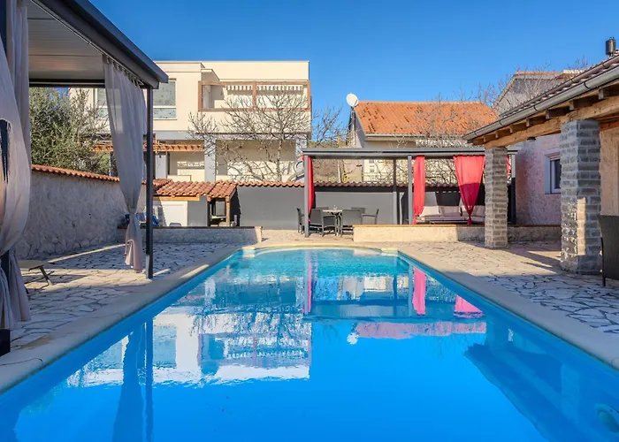 Dalmacija Поседарье